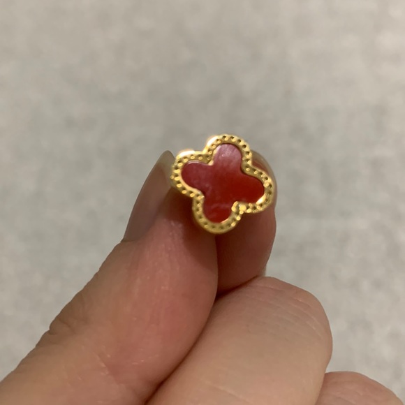 Red and Gold Clover Earrings - Picture 14 of 16